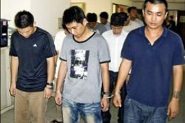 爷爷为什么要讨债?探究背后的社会现象与家庭责任 爷爷为什么要讨债?探究背后的社会现象与家庭责任